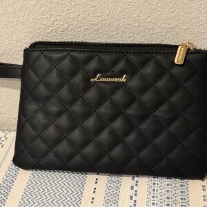 Lovevook Black Quilted Wristlet with Gold Logo